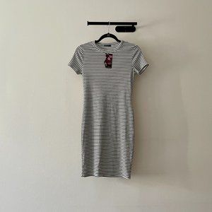 Soprano Casual Dress Sise L